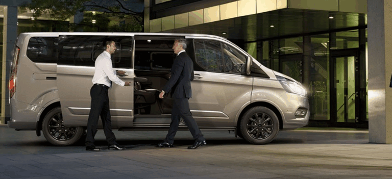 Manchester Airport to Rhyl & Return | Taxi, Minibus & Executive Transfers