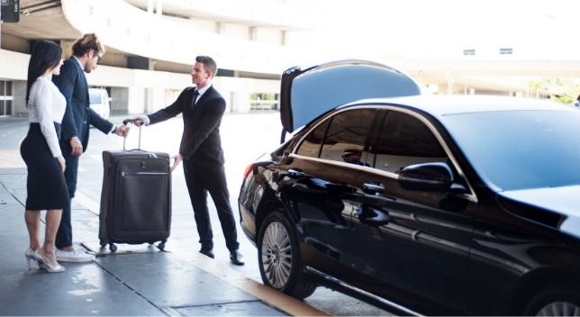 Manchester Airport to University of Liverpool | Taxi Transfers, Minibuses & Executive Transfers