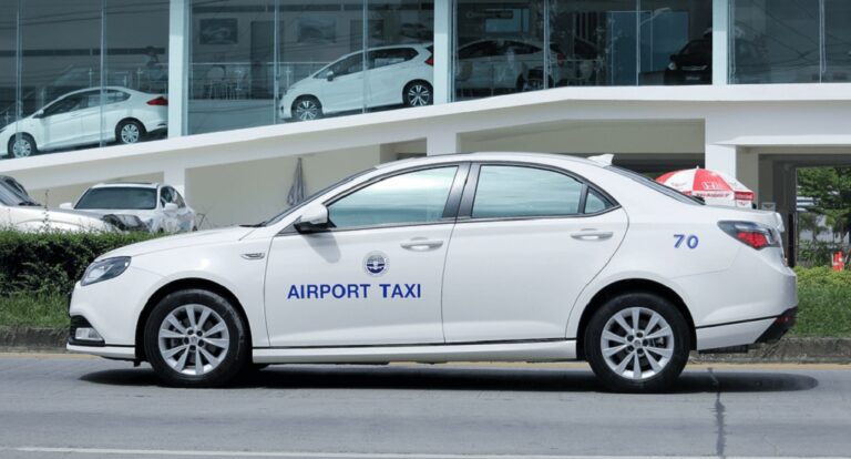 Manchester Airport Private Transfer | Door to Door Taxi & Minibus