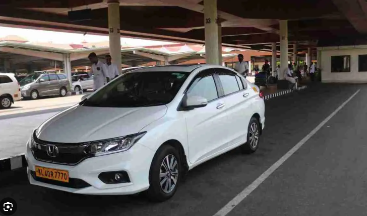 XL Minibus Airport Transfers UK | Group Travel Made Easy